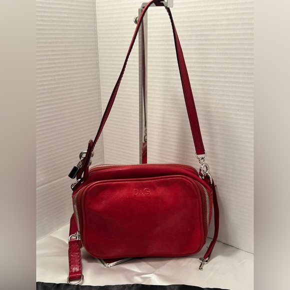 D&G Red Leather Top Zip Camera Shoulder BagW/Dust bag - Picture 7 of 16